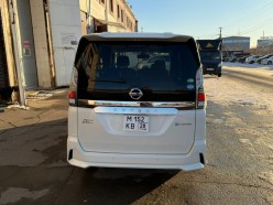 Nissan Serena 1.2 e-Power Highway Star V 2018
