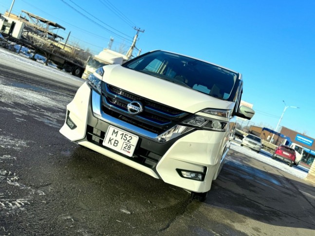 Nissan Serena 1.2 e-Power Highway Star V 2018