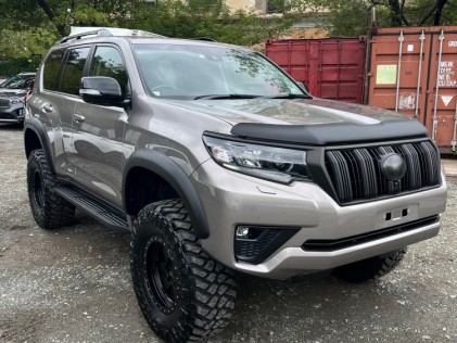 Toyota Land Cruiser Prado TX L Package Matt Black Edition 5 seat 2023