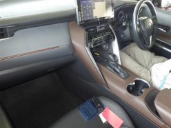Toyoya Harrier Z 2020