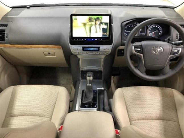 Toyota Land Cruiser Prado TX-L 2020