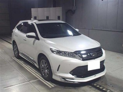 Toyota Harrier Premium 2020