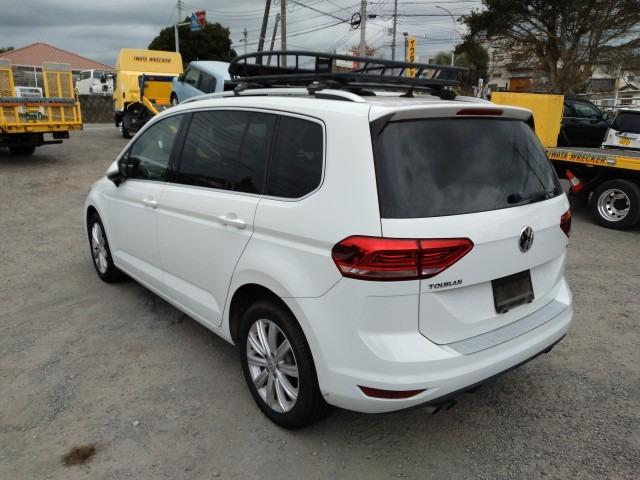 VOLKSWAGEN GOLF TOURAN  2017
