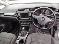 VOLKSWAGEN GOLF TOURAN 2017