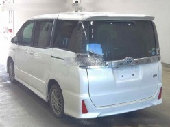 Toyota VOXY Hybrid ZS 2020