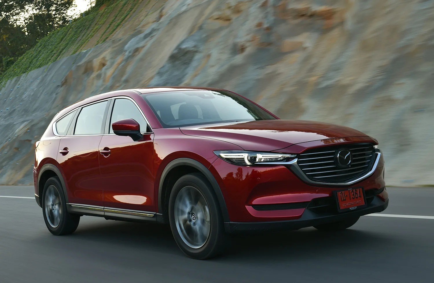 Сравнение автомобилей, Mazda CX8